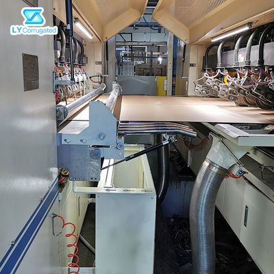Slitter σύστημα ελέγχου 1800mm έντασης Ιστού σκόρερ μέγεθος Ιστού χαρτονιού