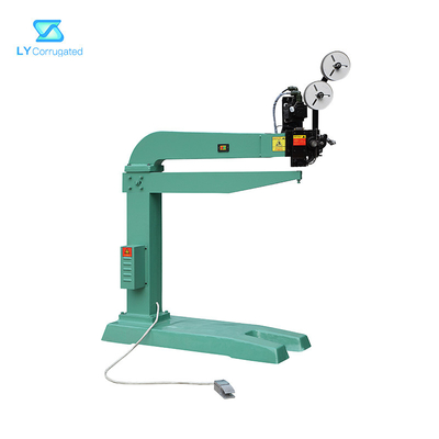 Ενιαίο σερβο βάρος υψηλής ταχύτητας 2000W 480kg μηχανών ραψίματος χαρτοκιβωτίων